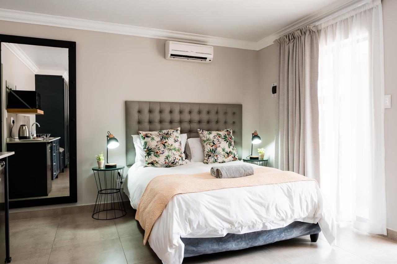 Villa Gracia Guesthouse Klerksdorp Esterno foto
